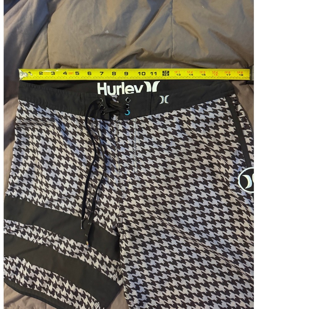 Hurley Phantom Board Shorts Mens 36 Black White Houndstooth Striped Swim Trunks - Picture 5 of 10